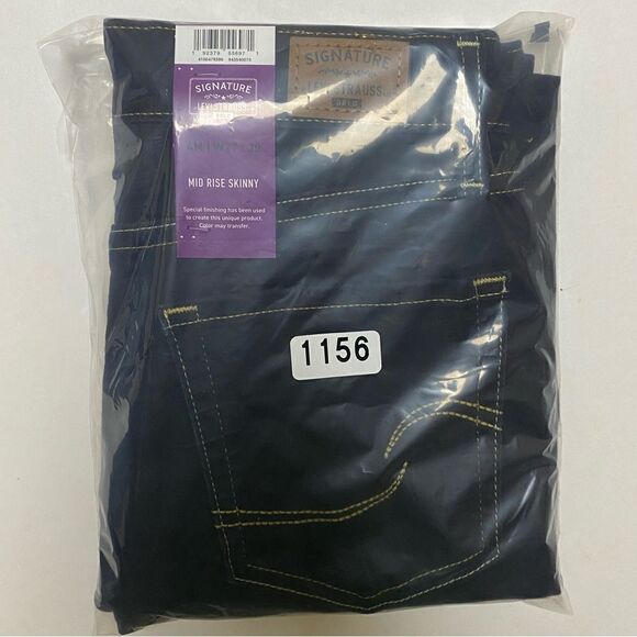 Levi Strauss Gold Signature Women’s Simply Stretch Mid Rise Skinny Jeans Sz 4 - Picture 15 of 16